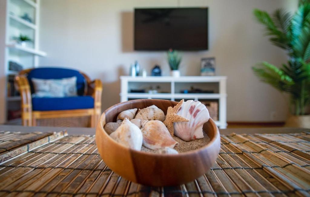 UalapueMolokai Island Retreat With Beautiful Ocean Views And Pool - Newly Remodeled!公寓 外观 照片